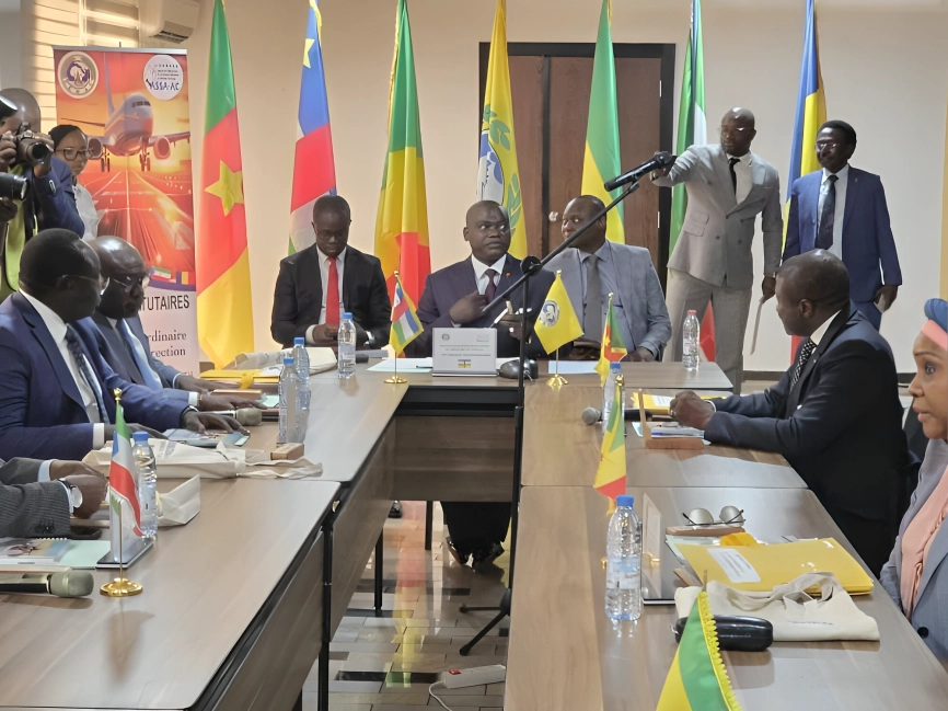 Aviation civile en Afrique Centrale : les Ministres de la sous-région en conclave à Douala. 3 aviation civile en afrique centrale les ministres de la sous region en conclave a douala 02