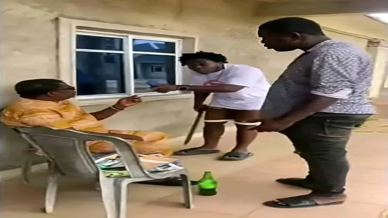 🔴 incroyable 😳😳😳un père échappe à la mort après avoir pris 2 dots 1 au camer et l&rsquo;autre à un binguiste.